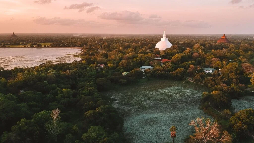 anuradhapura sunset 1 e1737094968562 1024x577